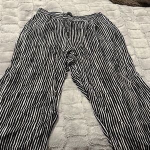 Apt. 9 Monochrome Striped Pants